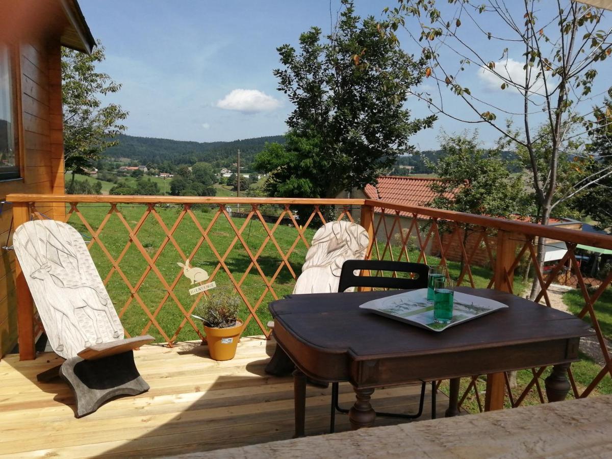 Le Chalet Des Etoiles Champagnac-le-Vieux Exteriér fotografie